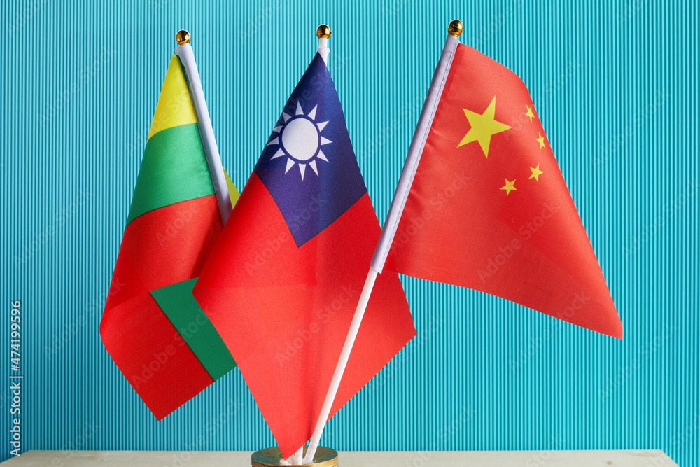 Naklejka premium Taiwan, Lithuanian and Chinese Flags on aqua background