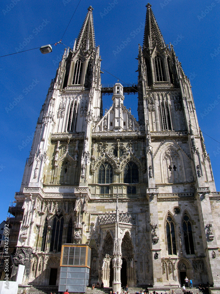 Fototapeta premium Dom, Domplatz, Regensburg, Bayern, Deutschland, Europa -- Cathedral, cathedral square, Regensburg, Bavaria, Germany, Europe