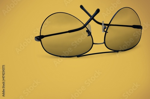 Принти на полотні Anti-glare coating on eye glasses filters out in the visible spectrum