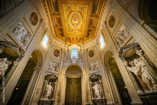La Catedral Archibas  lica Papal del Sant  simo Salvador del Mundo  y de los Santos Juan Bautista y Juan Evangelista en Letr  n en Roma