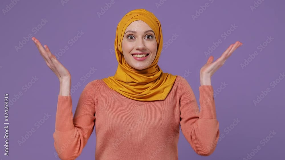 Islam Yellow Young arabian muslim woman in abaya hijab yellow clothes show mind ...