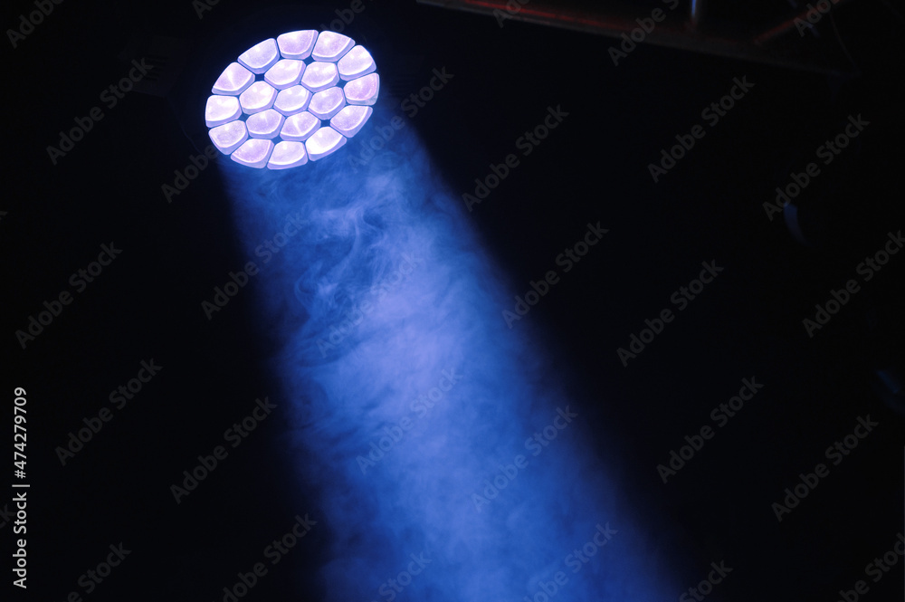 Concert lighting equipment