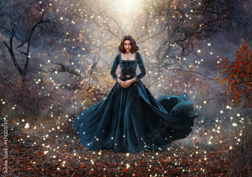 Tela Gothic fantasy woman witch holding magic book hands
