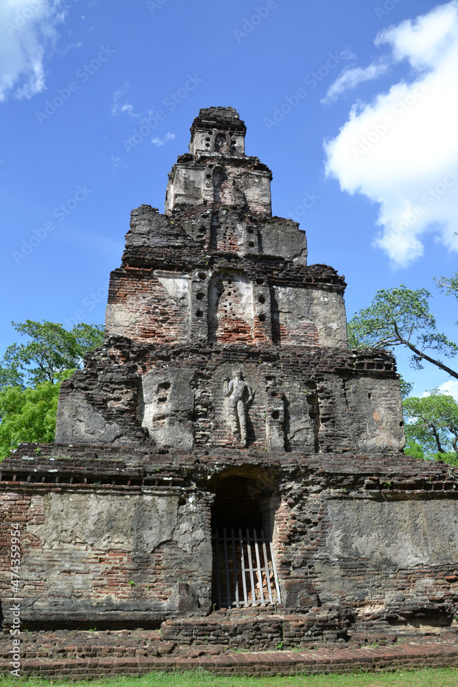 Sri Lanka, Polonnaruwa, Dalada Maluva, Satmahal Prasada, seventiered pyramid Stock Photo