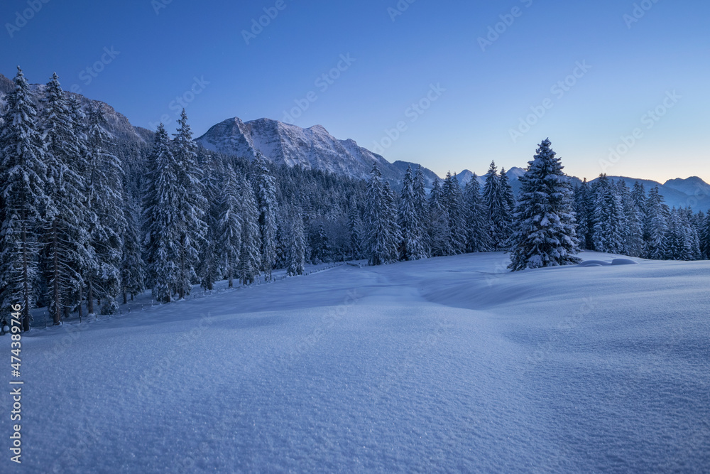 Winterliche Landschaft Winterliche Landschaft