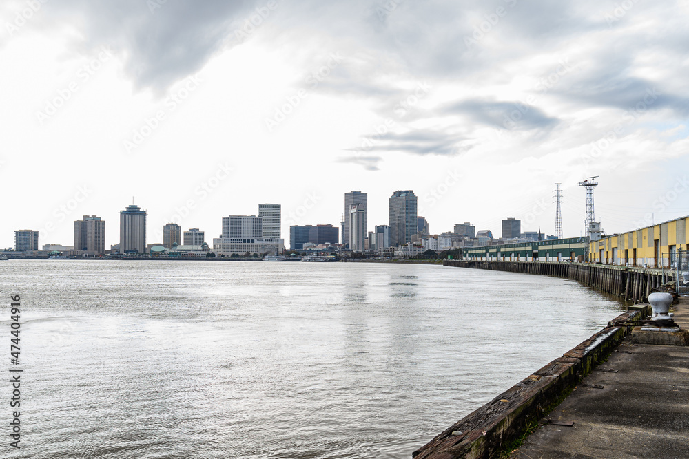 Skyline of New Orleans from the Mississippi River wharves to the skyline of the French Quarter and downtown