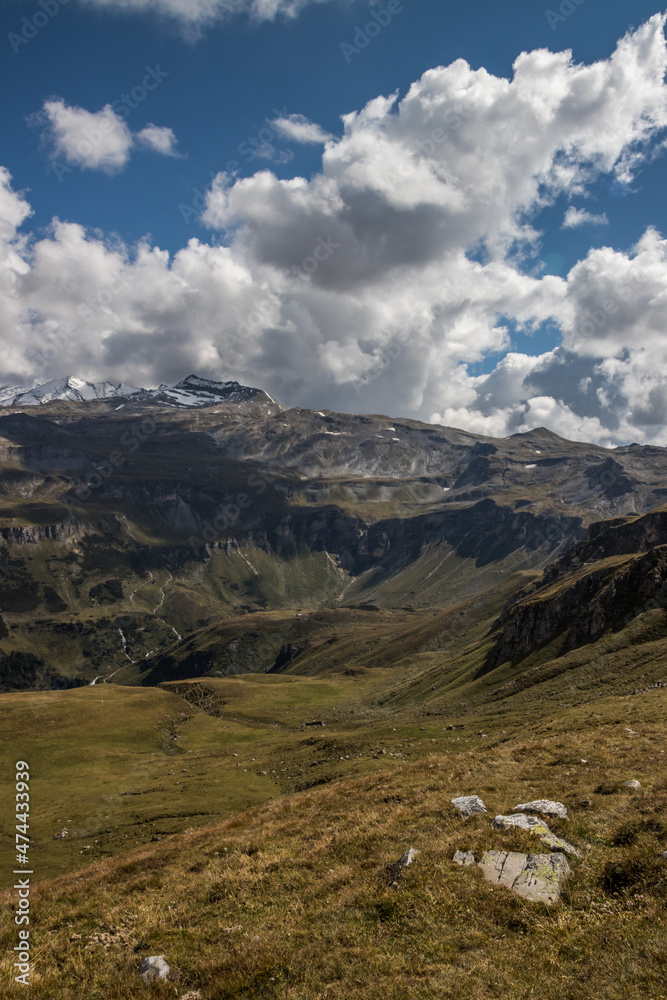 Fototapeta premium Grossglockner mountain scenic road in Austria in Alps