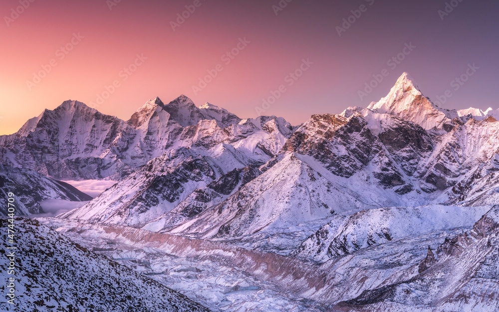Fototapeta premium Beautiful sunset light above snow peaks in Nepal