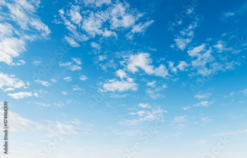 Fototapeta Naklejka Na Ścianę i Meble -  panorama blue sky with cloud and sunshine background