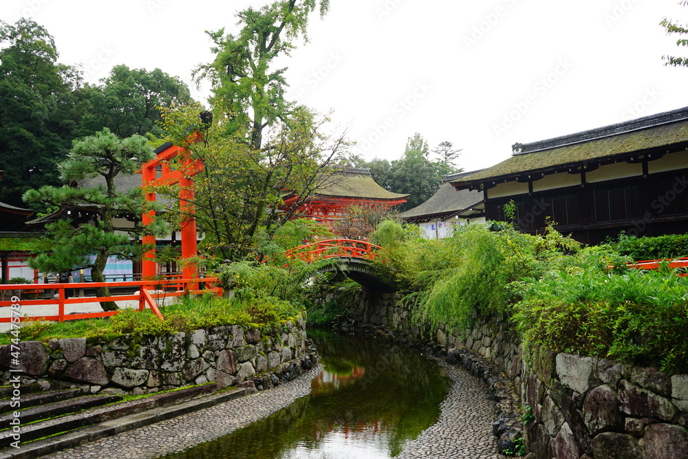 Fototapeta premium Shimogamo Shrine or Shimogamo-jinja in Kyoto, Japan - 日本 京都 下鴨神社