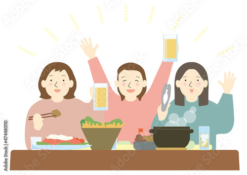 女子会でワイワイ飲み食いして盛り上がる女性達
