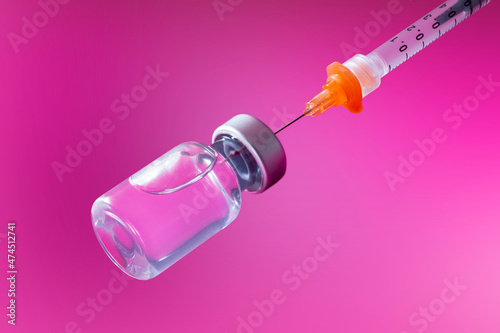 Covid-19 vaccine and Disposable syringe