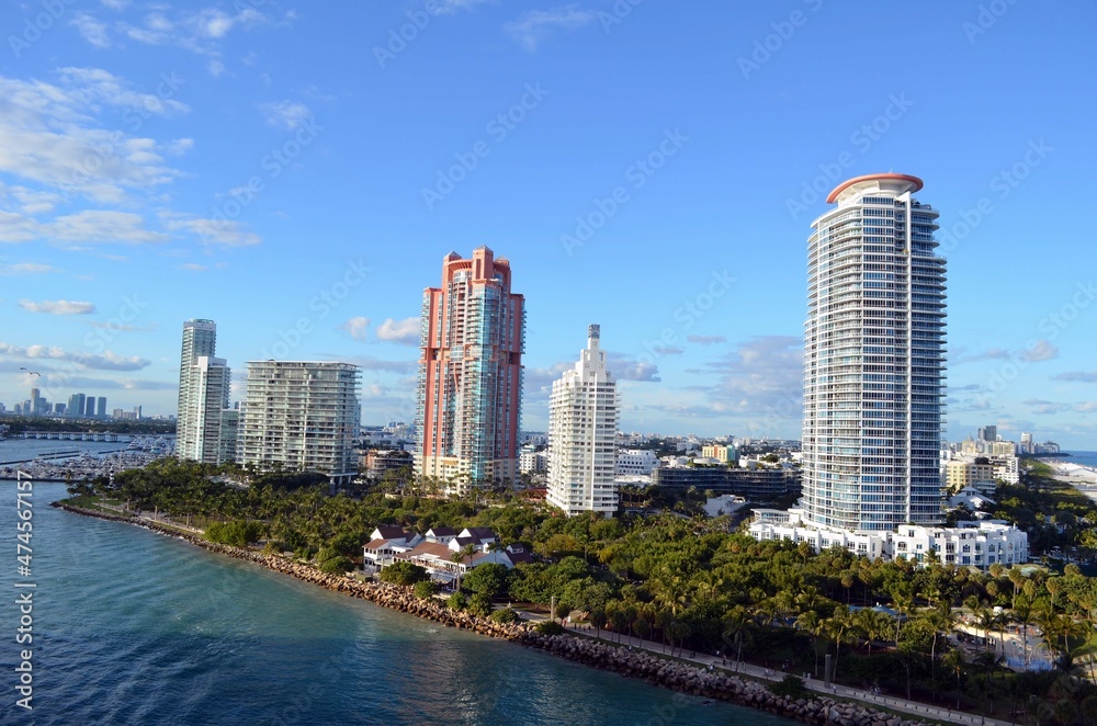Southpoiinte,Miami Beach,Building skyline 