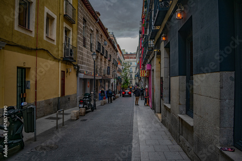 Calle de barrio madrileño. España. photo