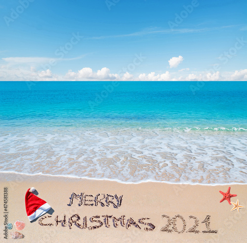 merry sandy Christmas 2021 at the beach