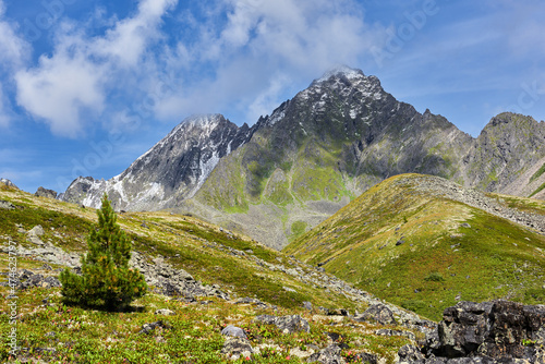 Obraz na płótnie Alpine tundra in mountains of Eastern Siberia