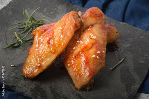 A plate of Orleans grilled chicken wings