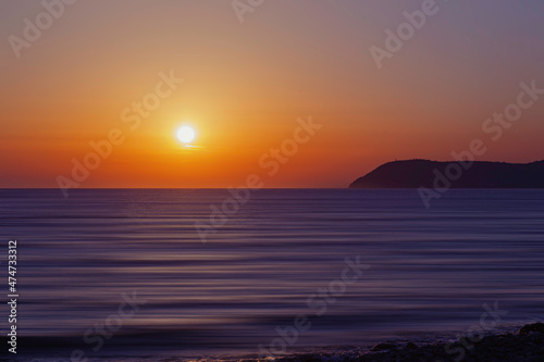 sunset in the sea © Ton Khivintsev