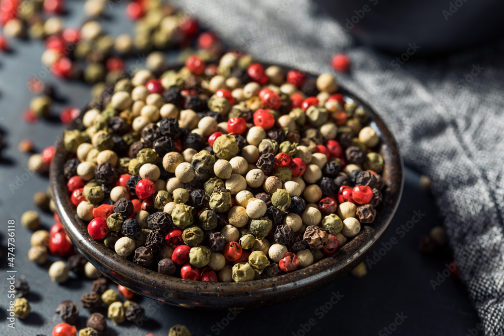 Raw Organic Dry Peppercorns