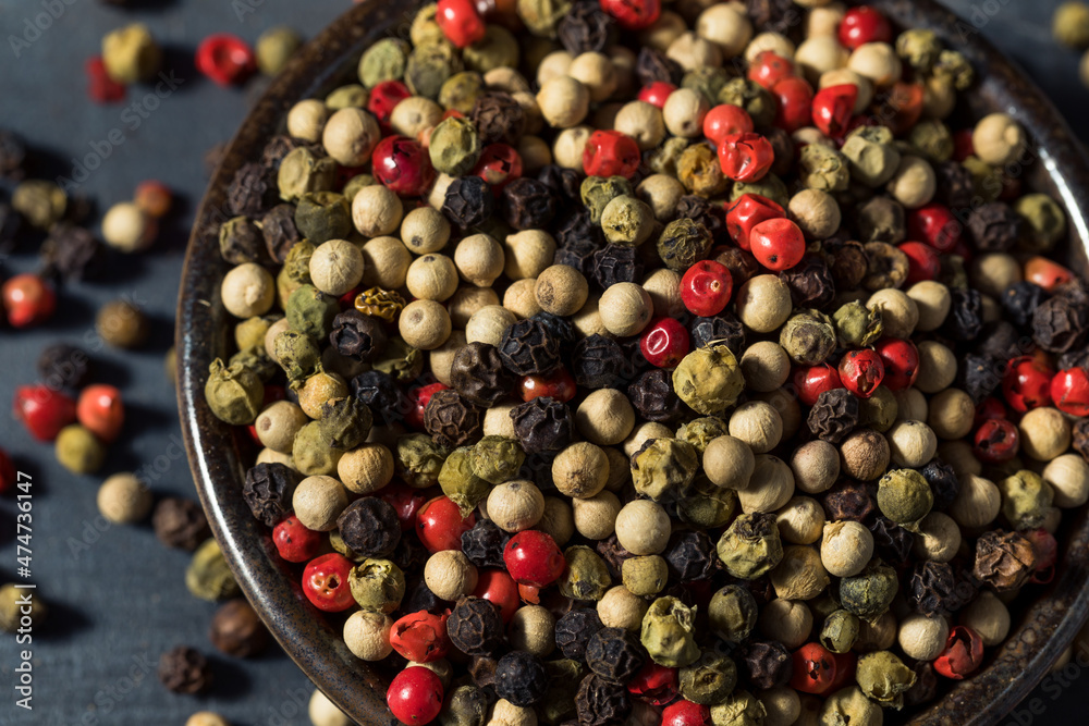 Raw Organic Dry Peppercorns Raw Organic Dry Peppercorns