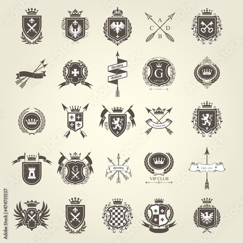 Fotografia Set of heraldic blazonы, coat of arms, knight and chivalry emblems, shield crest