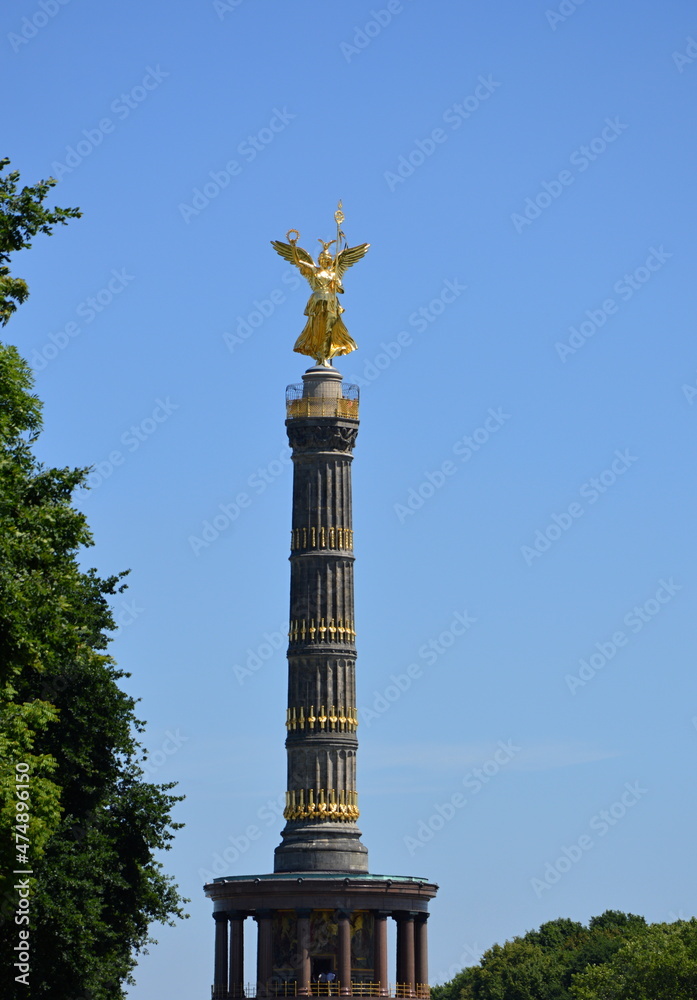 Siegessäule im Park Grosser Tiergarten, Berlin Siegessäule im Park Grosser Tiergarten, Berlin