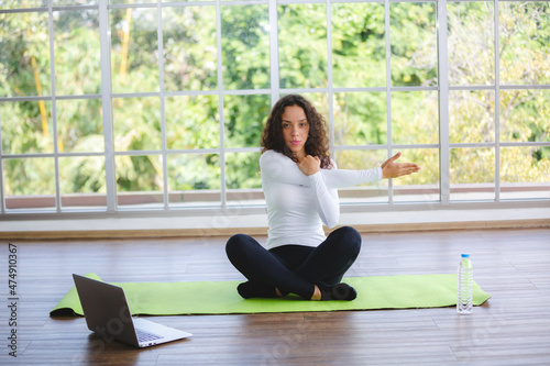 young African American woman learning to exercise workout with Yoga by watching laptop at home Free Download young African American woman learning to exercise workout with Yoga by watching laptop at home - GFXLoad