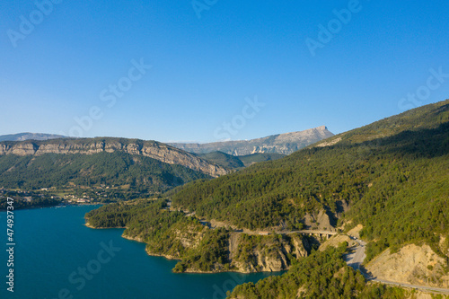 The green banks of Lac de Castillon in Europe, France, Provence Alpes Cote dAzur, Var, in summer, on a sunny day. © Florent