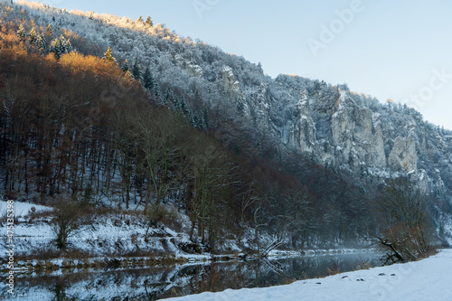 Wallpaper Mural Oberes Donautal im Dezember Torontodigital.ca