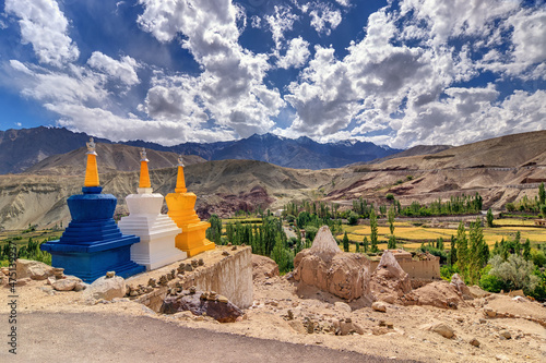 Quadro em tela Three colourful buddhist religious stupas at Leh, Ladakh, Jammu and Kashmir, Ind