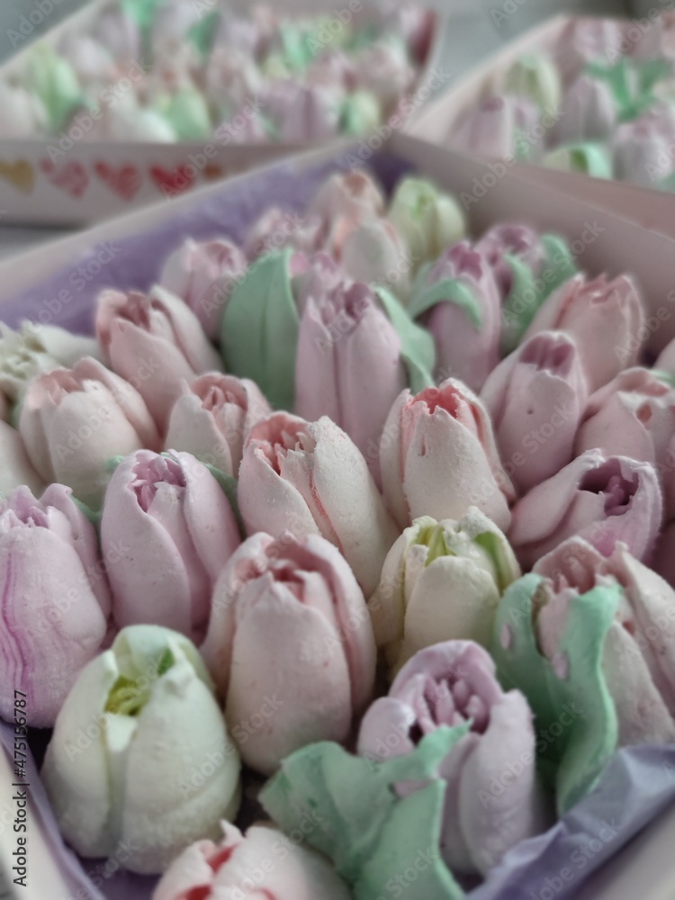 Fototapeta premium tulips, box 