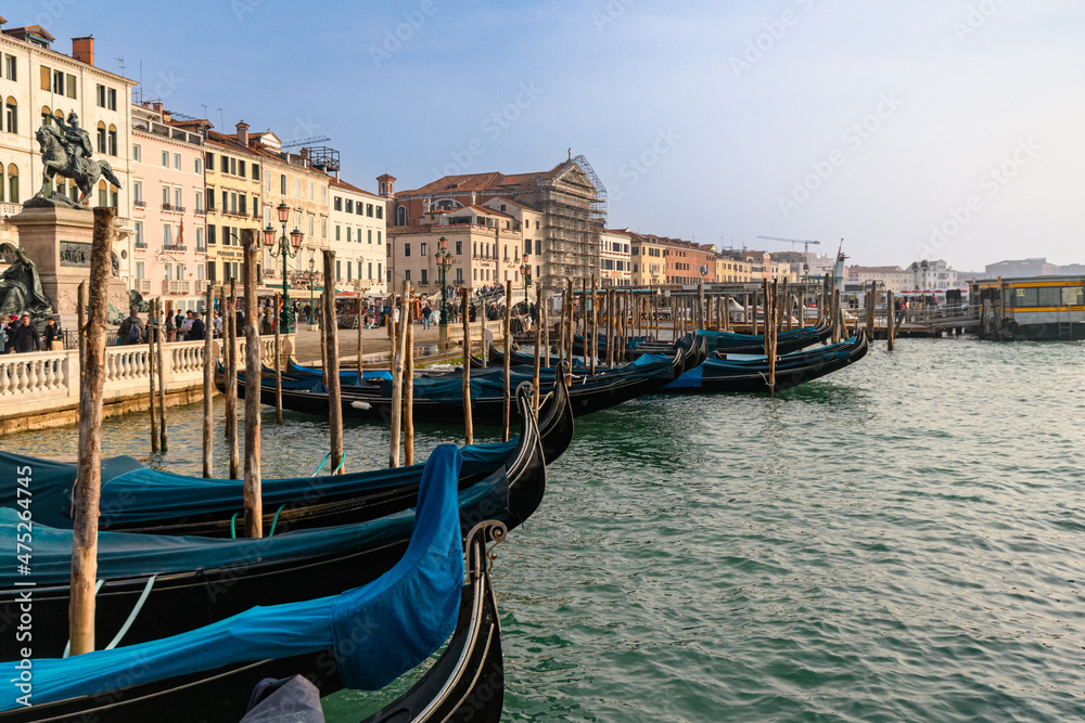 Venecian Gondolas