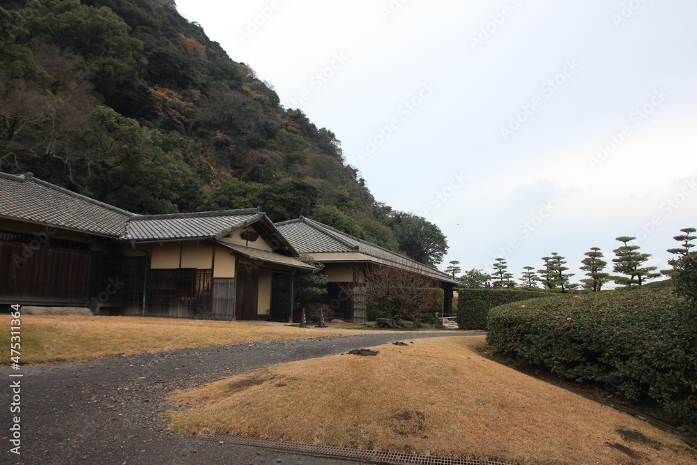 鹿児島「仙厳園」の風景。「仙厳園」は元島津家別邸。1658年、19代光久によって築かれた。 鹿児島「仙厳園」の風景。「仙厳園」は元島津家別邸。1658年、19代光久によって築かれた。