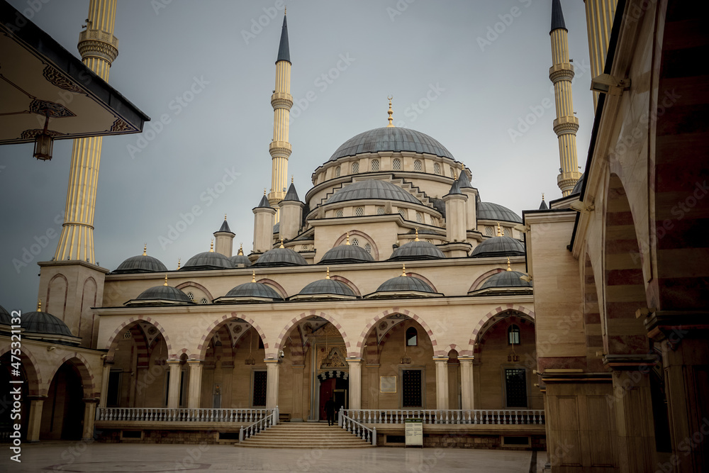 Fototapeta premium Central Mosque Heart of Chechnya in Grozny