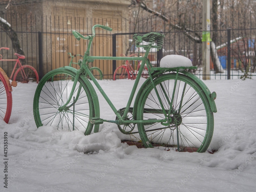 Obraz premium bicycle in the snow