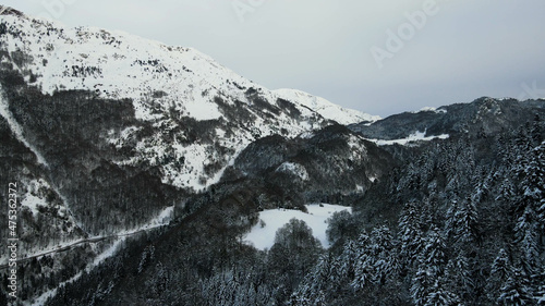 Pirineo Frances Invernal a vista de Dron
