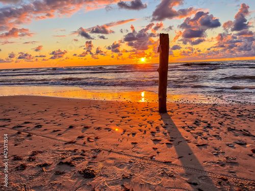 Sonnenuntegang Ostsee Lettland photo