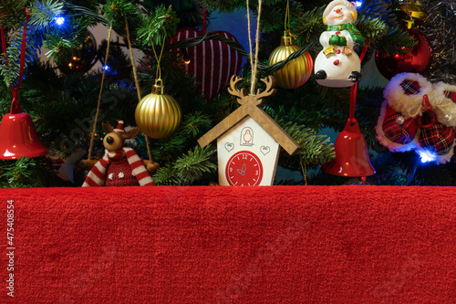 Slika na platnu Christmas background with fragment of ornate Christmas tree.