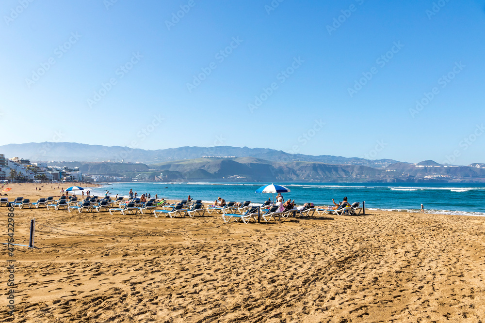 Las Canteras Beach (Playa de Las Canteras) in Las Palmas de Gran Canaria, Canary island, Spain. 3 km stretch of golden sand is the heart and soul of Las Palmas. One of the top Urban Beaches in Europe