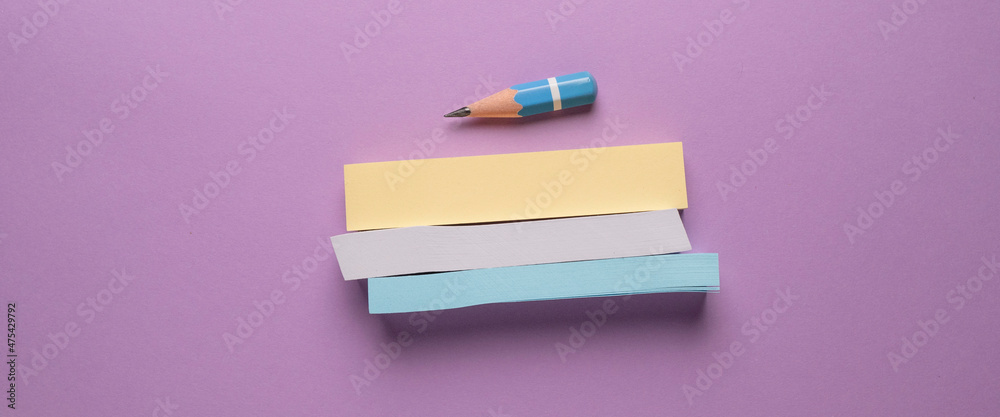 Fototapeta premium Empty space note papers for copy space
