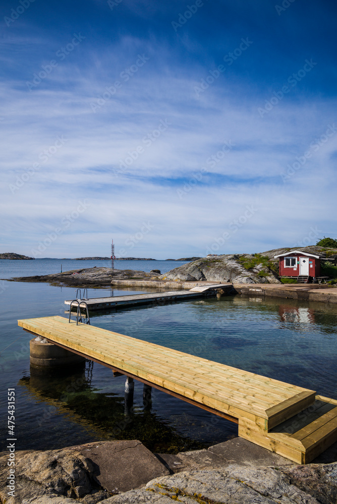 Sweden, Bohuslan, Tjorn Island, Kladesholmen, swimming pier