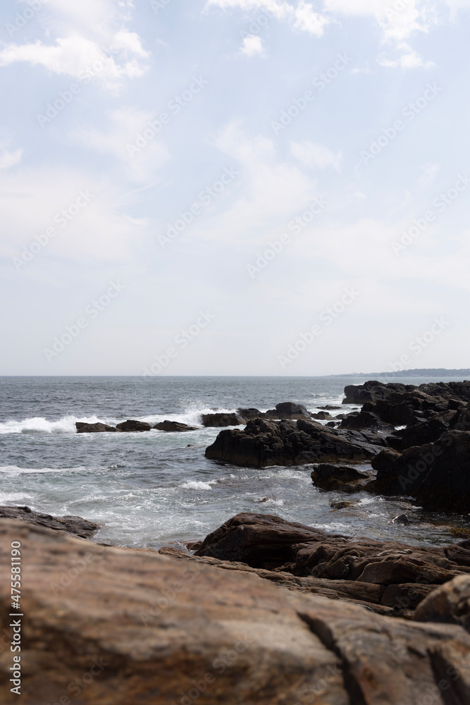 sea and rocks