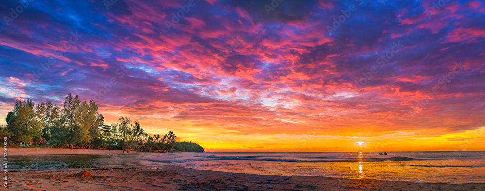 Ko Lanta, Krabi Thailand Sunset at the Beach - obrazy, fototapety, plakaty 