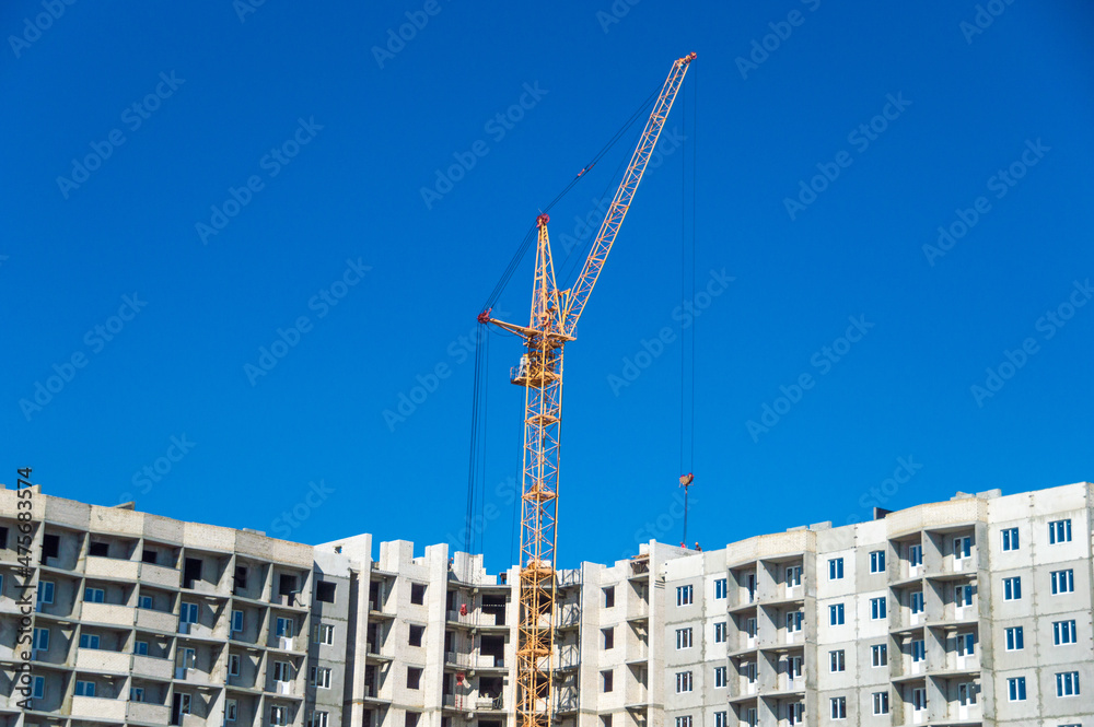 Construction cranes and construction of multistorey building Construction cranes and construction of multistorey building