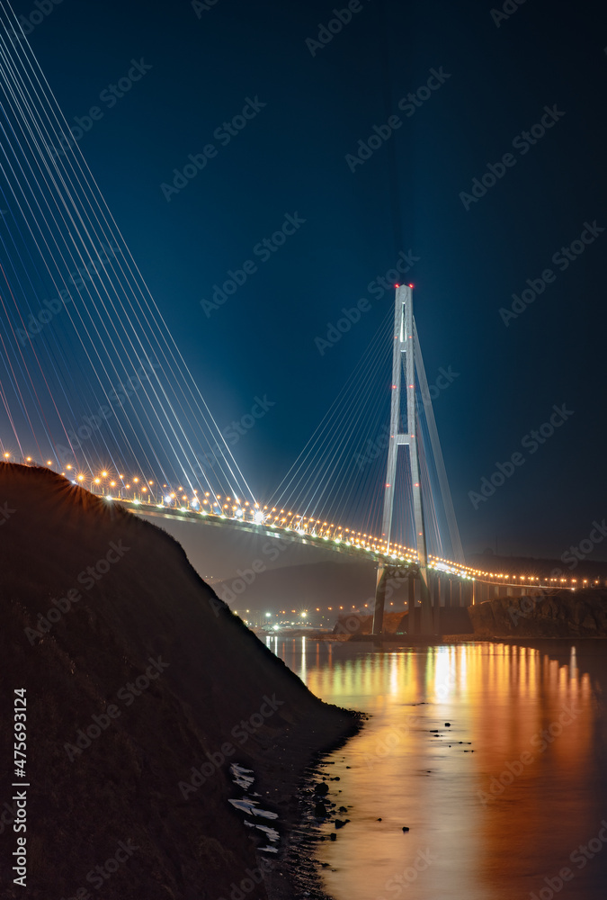 Fototapeta premium Vladivostok, Russky bridge