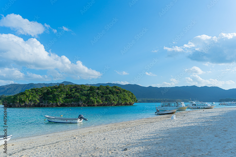 Fototapeta premium 川平湾の海