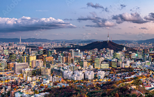 Obraz na płótnie view of Seoul city at night South Korea. w salonie