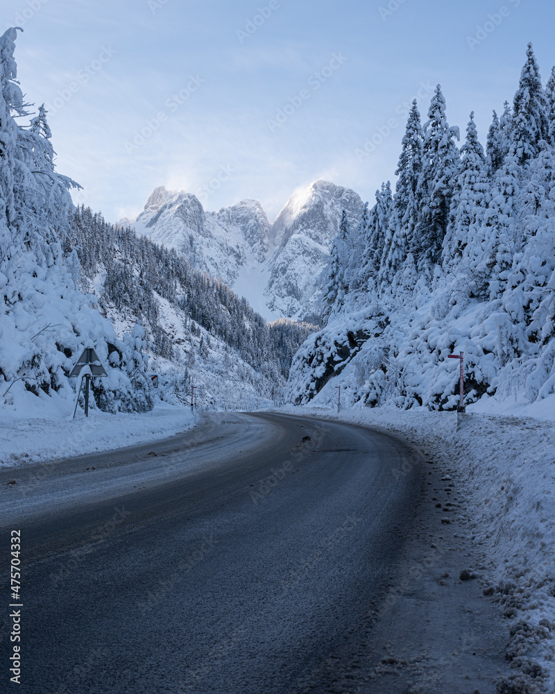 Straße in Gosau zum Dachstein