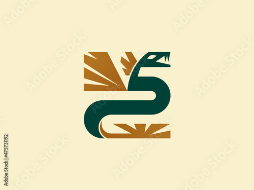 Quetzalcóatl. Logo or icon of the pre-Columbian feathered serpent god. Central American dragon.