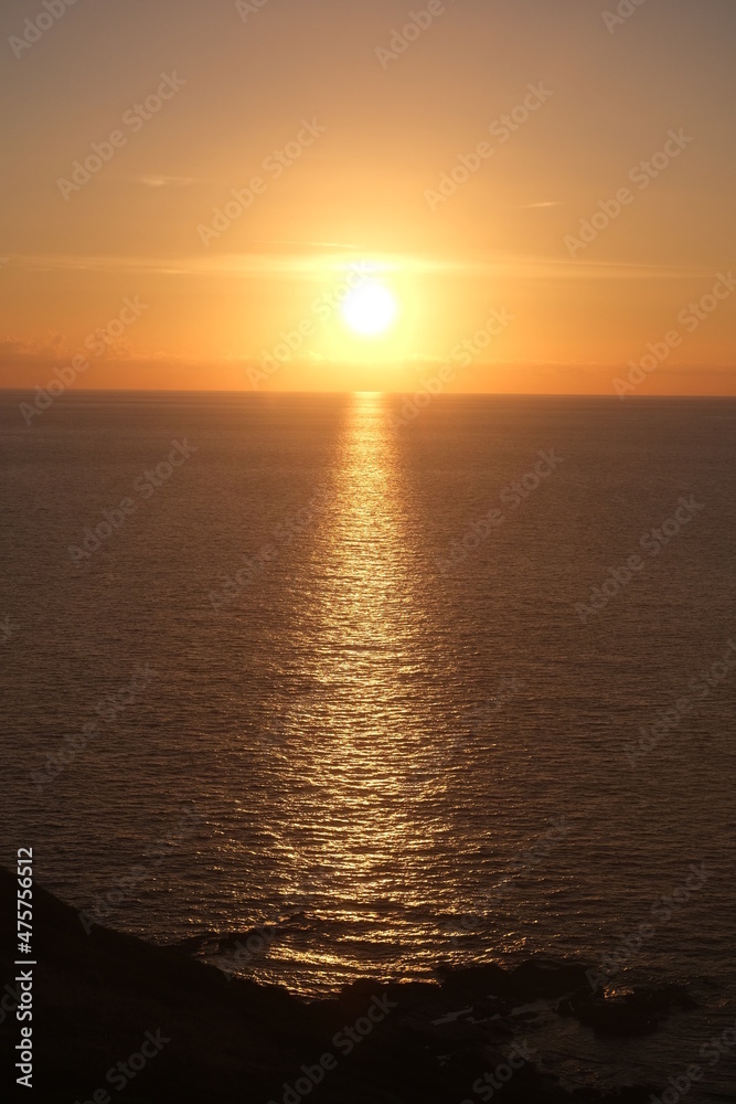 Obraz premium Sonnenuntergang Meer Sardinien